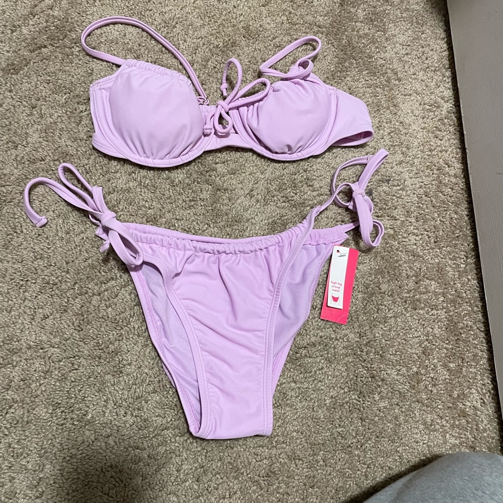 Purple bikini - Picture 3 of 6